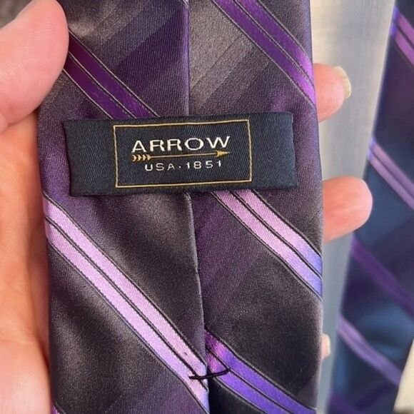 EUC Arrow Mens 100% silk Tie - Picture 3 of 3